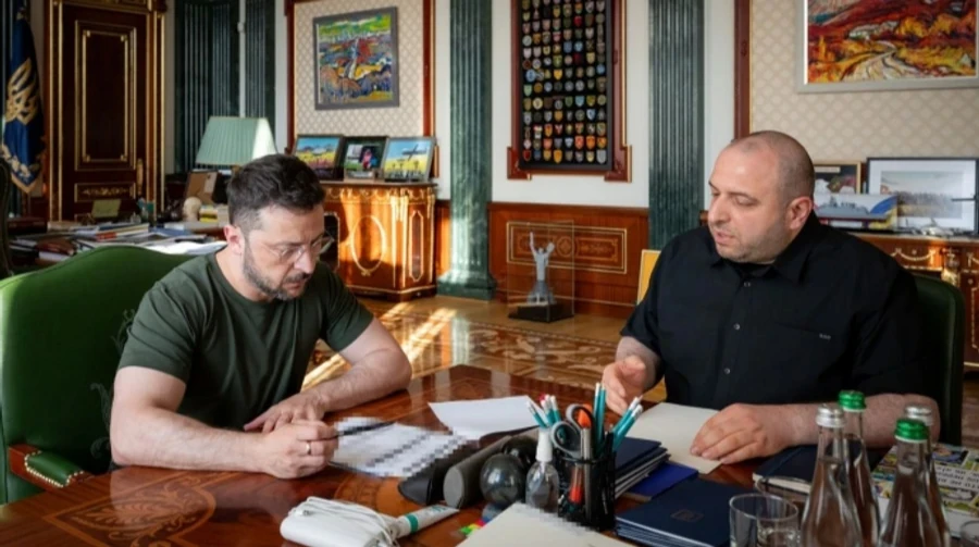 Умєров залишив РНБО й очолив СЗР: що передбачають нові укази
